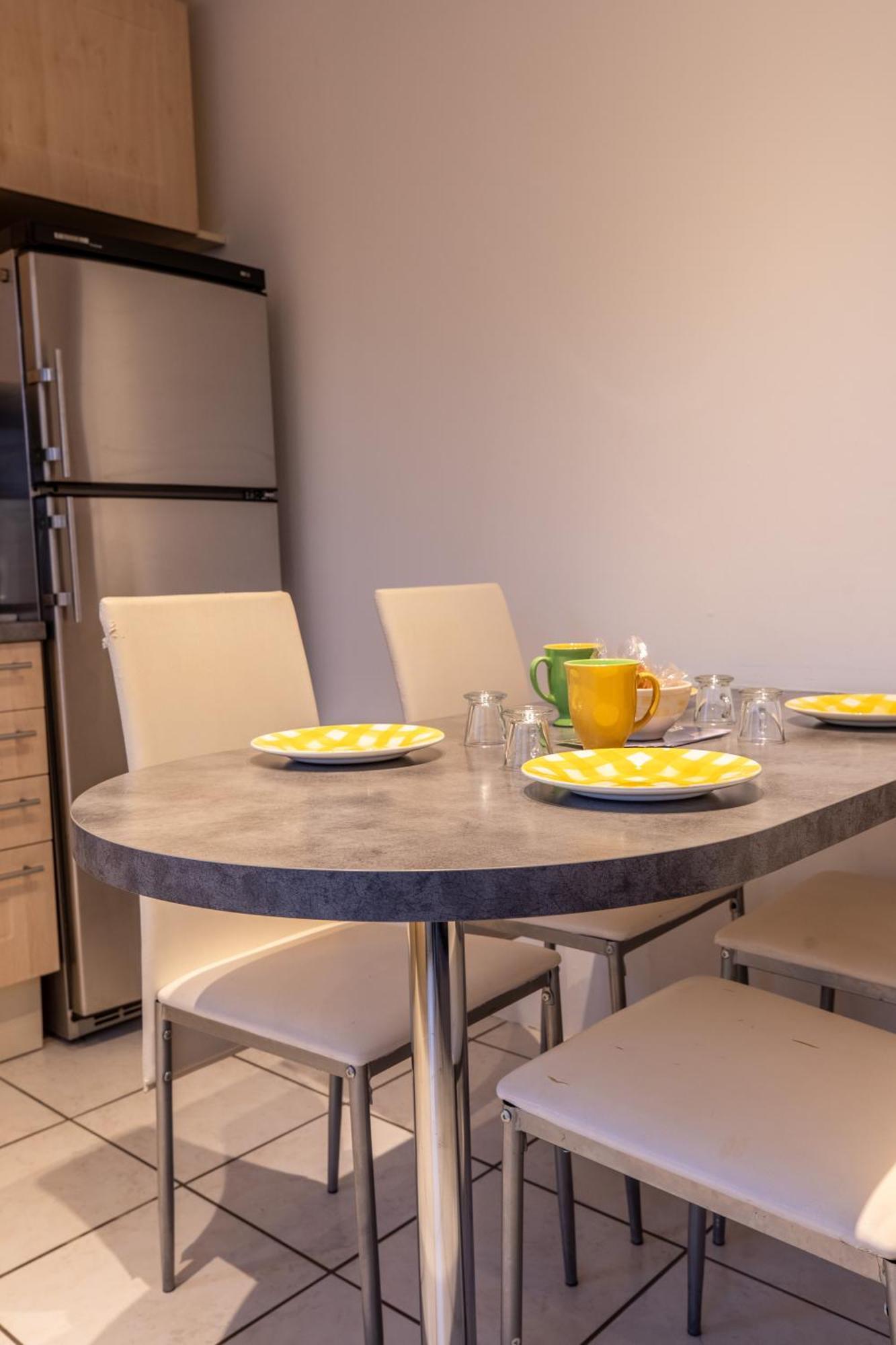 Appartement Avec Jardin, Ideal Pour Animaux - Floreal Clermont-Ferrand Exterior foto